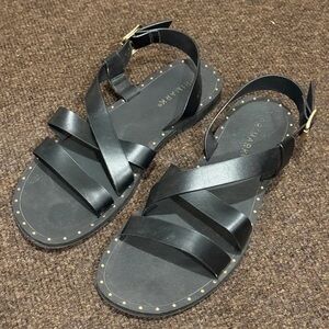 Primark Black Cross-Strap Sandals